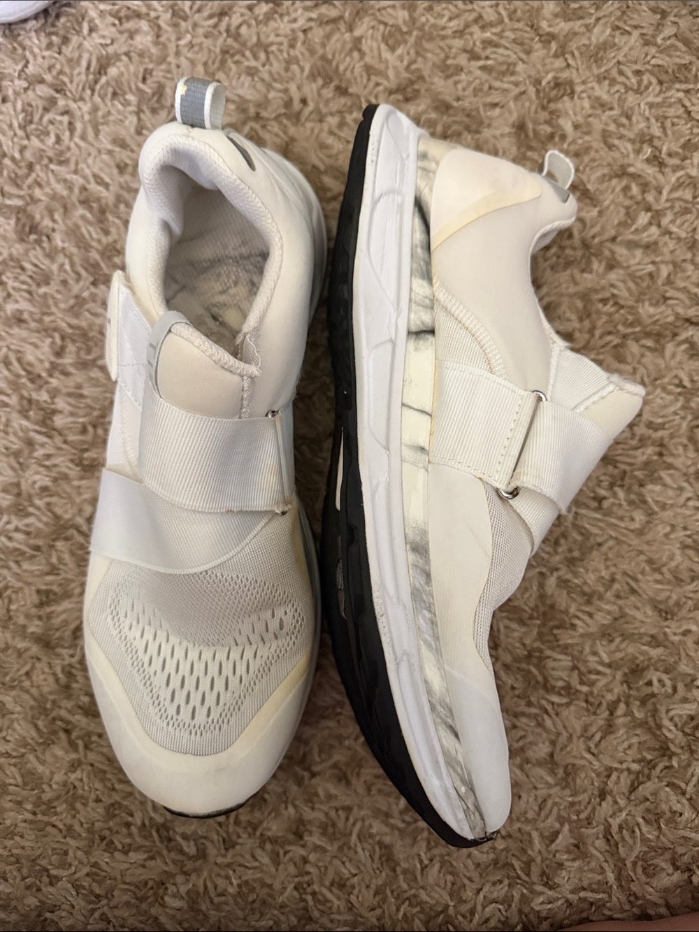 TIEM Slipstream Indoor Cycling Shoes White w/ Cleats Women’s 9.5